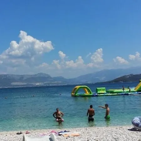 In With Terrace, Air Conditioning, Wifi, Washing Machine Appartamento