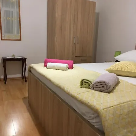 In With Terrace, Air Conditioning, Wifi, Washing Machine * Slatine